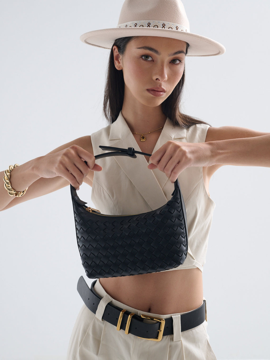Cleo Woven Handbag - Black
