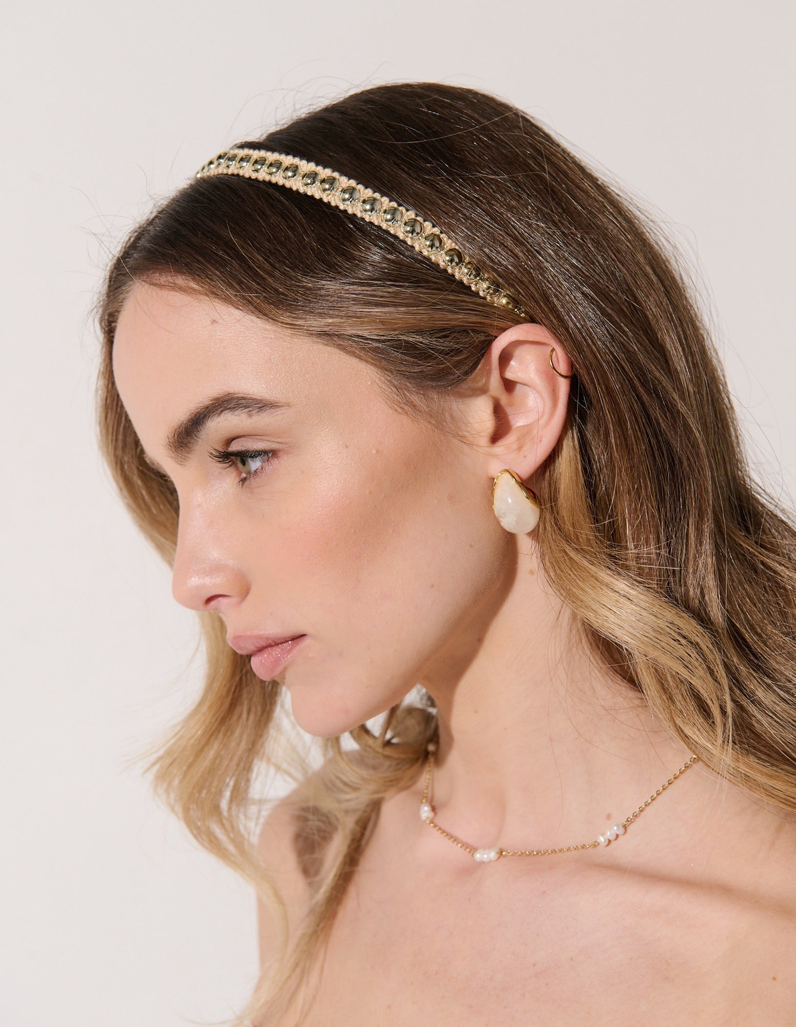 Elaine Stud Skinny Headband in Champagne
