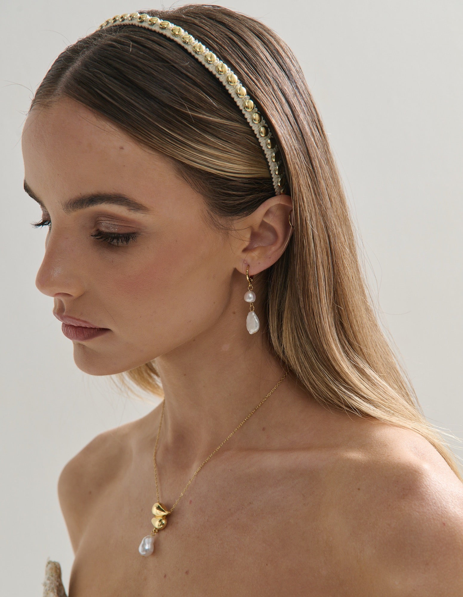 Elaine Stud Skinny Headband in White
