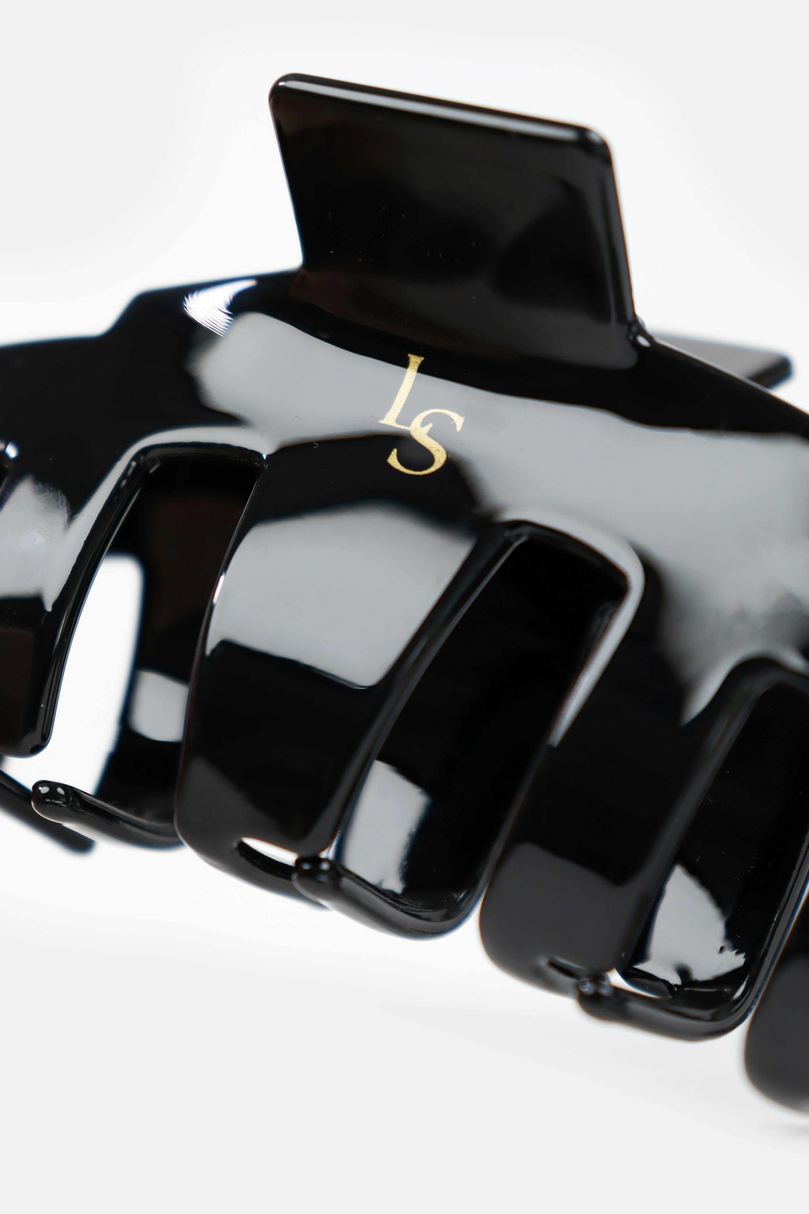 Lustre & Sage Hair Claw Clip