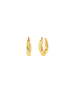 Lea Wavy Earrings in 18K Gold Plated