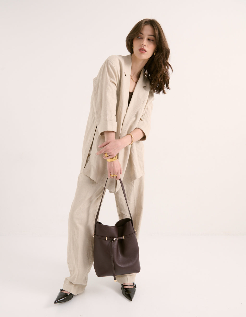 Leonie Belt Bucket Bag - Brown