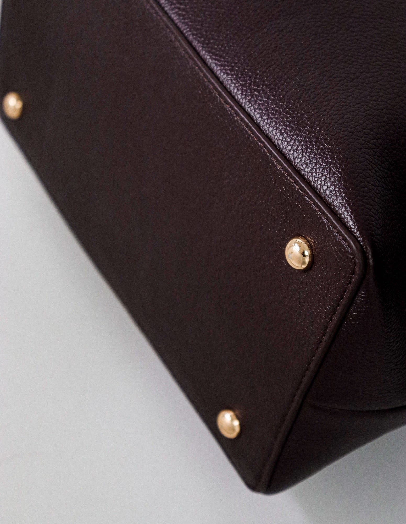 Leonie Belt Bucket Bag - Brown