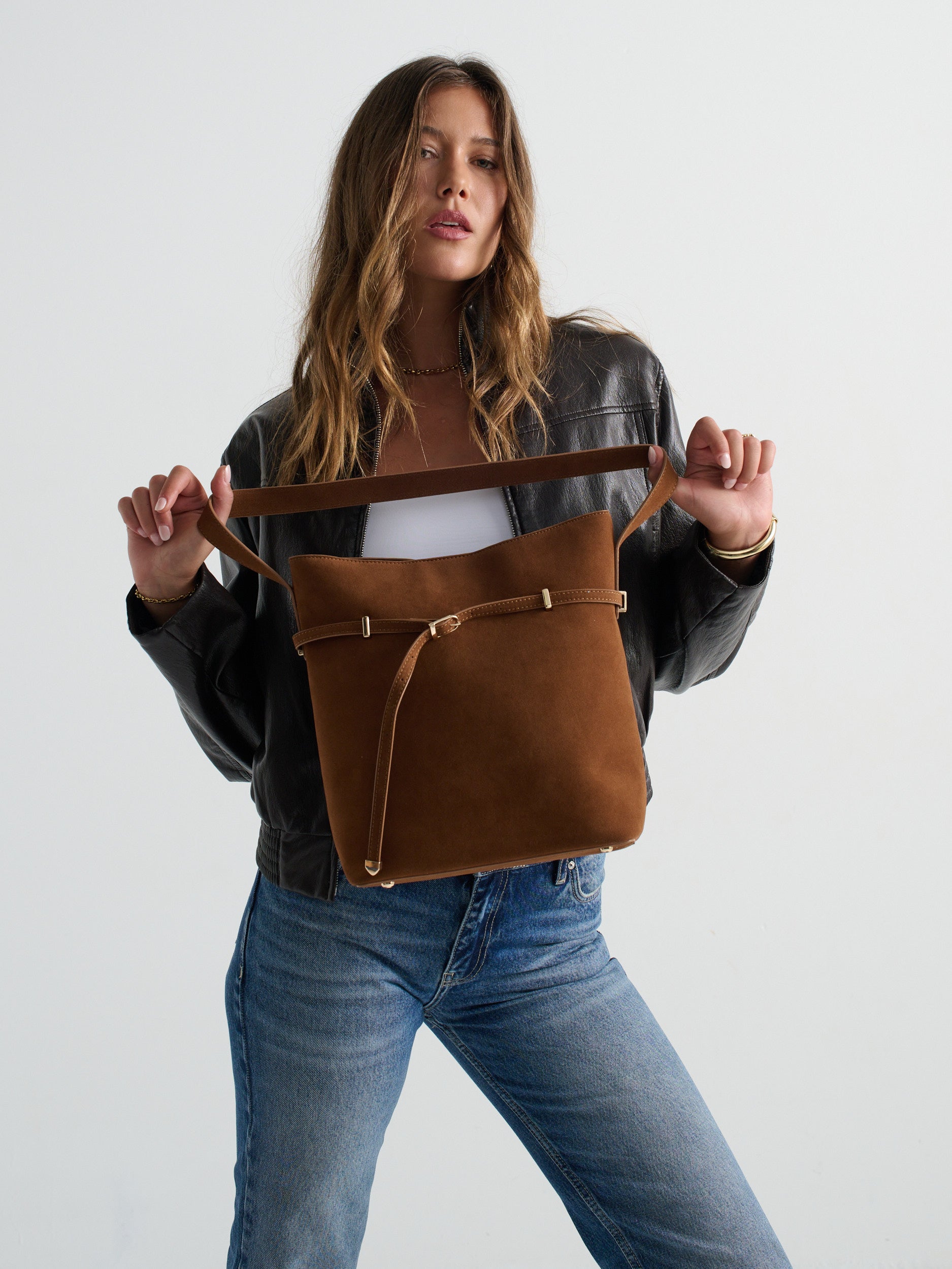 Leonie Belt Bucket Bag - Tan Suede