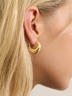 Porte Crescent Hoop Earrings - 18k Gold Plated