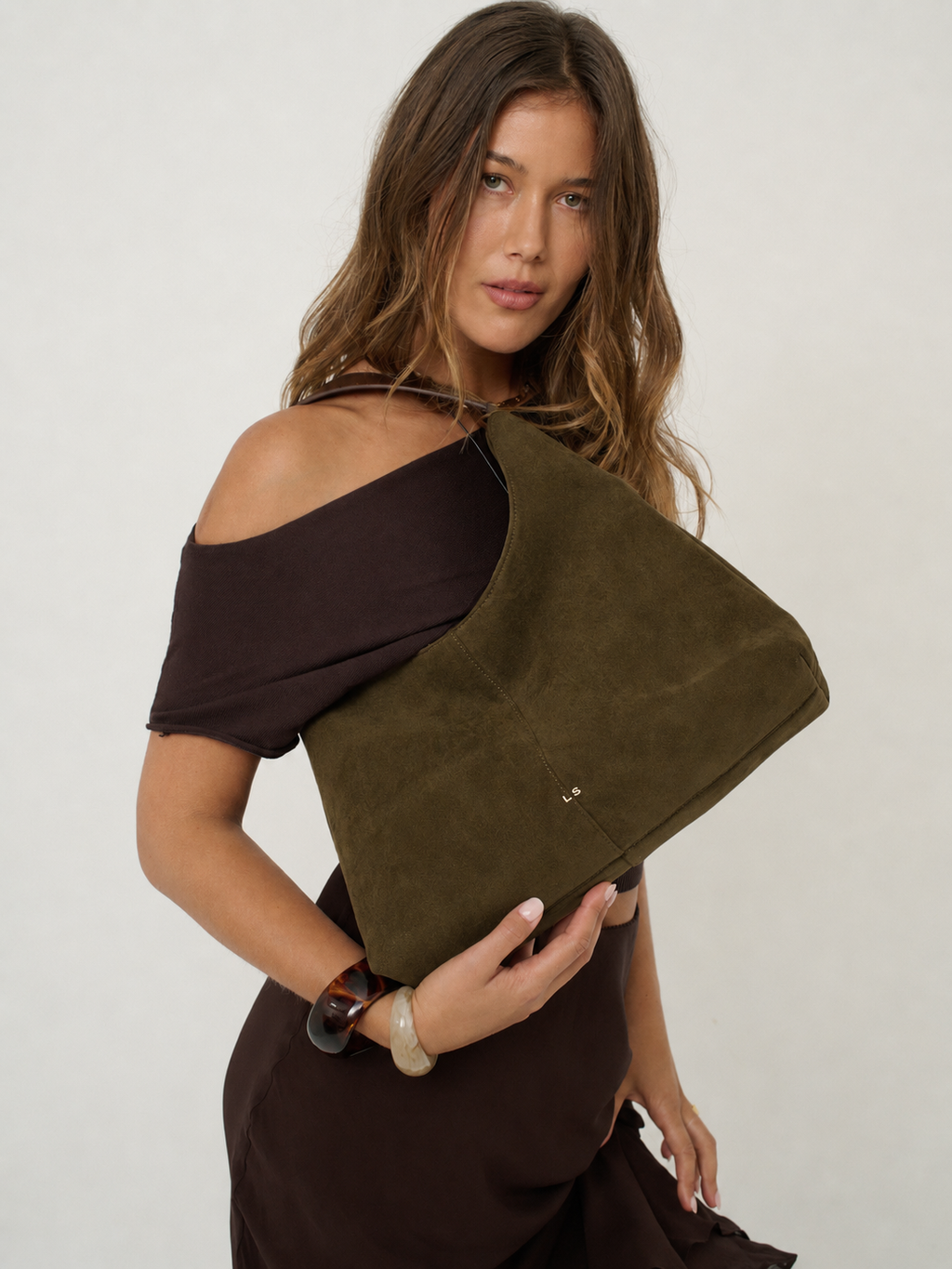 Remy Suede Shoulder Bag - Olive