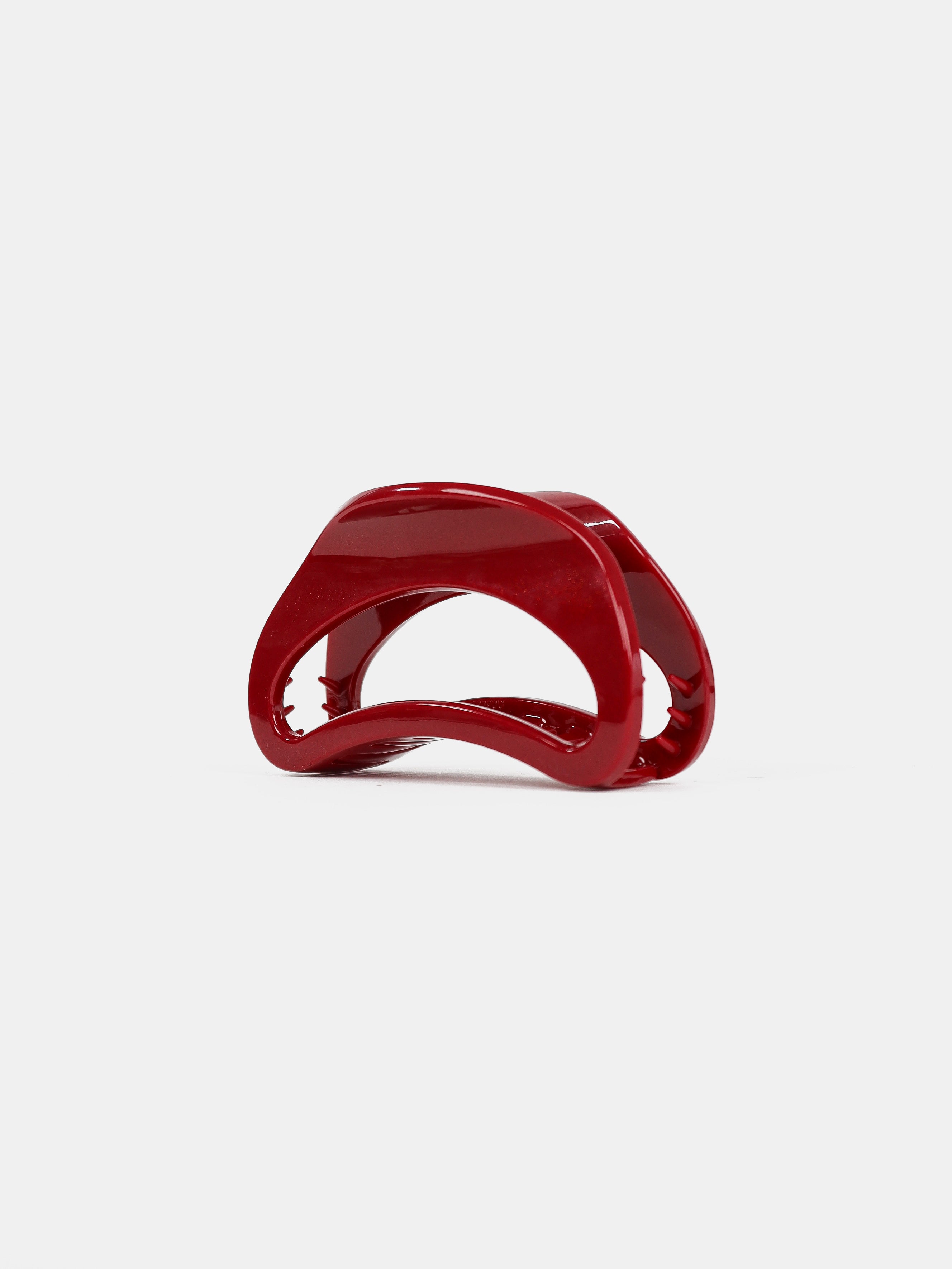 Ruby Oval Hair Claw Clip